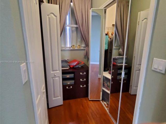 Home for sale at 11009 NW 80th Ln - photo 5713346