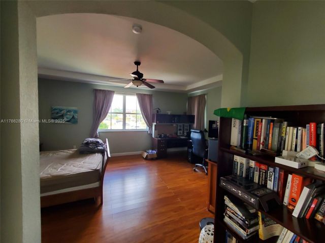 Home for sale at 11009 NW 80th Ln - photo 5713347