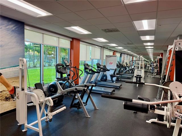 Apartment for sale  Unit #410 - photo 5719283