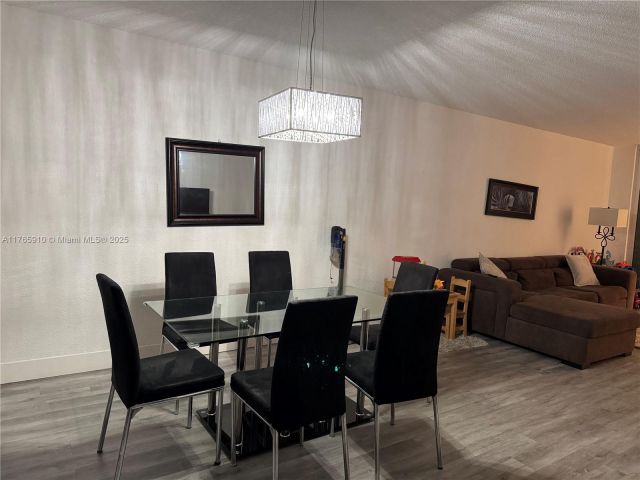 Apartment for sale  Unit #410 - photo 5848962