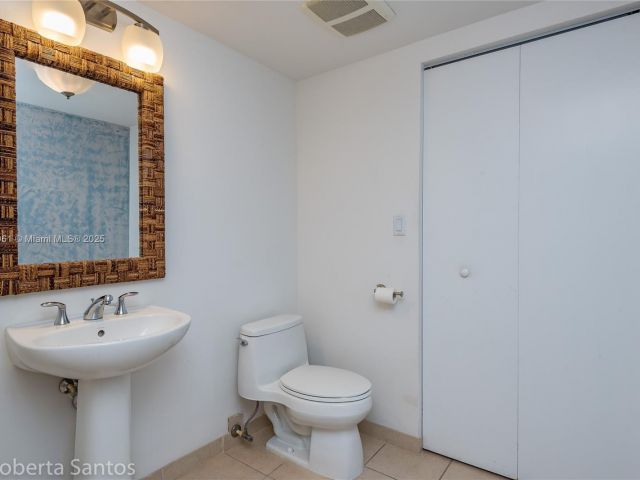 Apartment for rent  Unit #1510 - photo 5718511