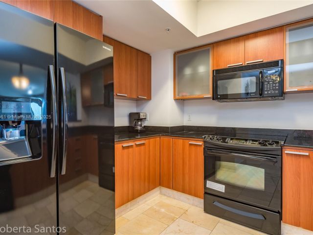 Apartment for rent  Unit #1510 - photo 5718515