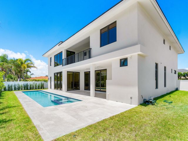 Home for sale at 368 Churchill Road - photo 6808714