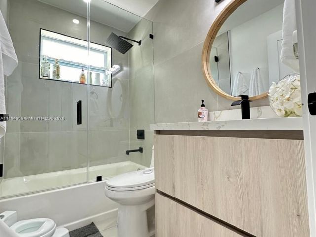 Home for sale at 8320 Taft St - photo 5744044