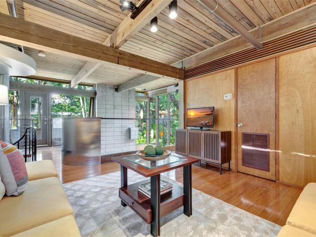 Home for sale at 2410 SW 29th Way - photo 6096840