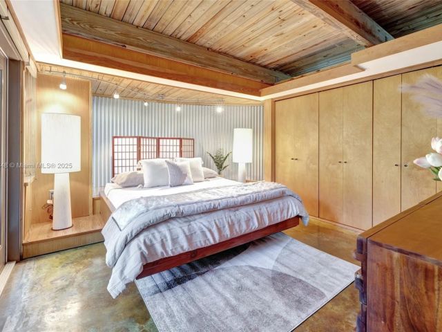 Home for sale at 2410 SW 29th Way - photo 6096841