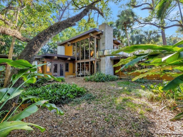 Home for sale at 2410 SW 29th Way - photo 6096844