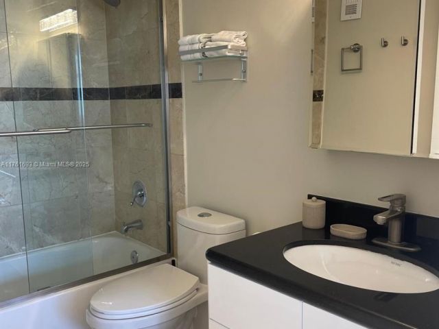 Apartment for sale  Unit #904 - photo 5727671