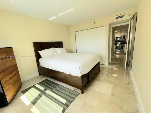 Apartment for sale  Unit #904 - photo 5727672