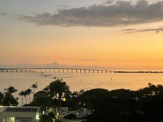 Apartment for sale  Unit #904 - photo 5727688