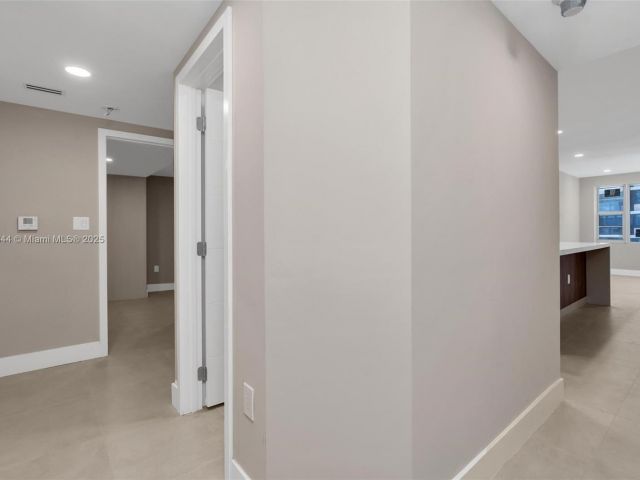Apartment for sale  Unit #9B - photo 5827527