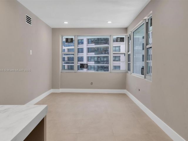Apartment for sale  Unit #9B - photo 5827530