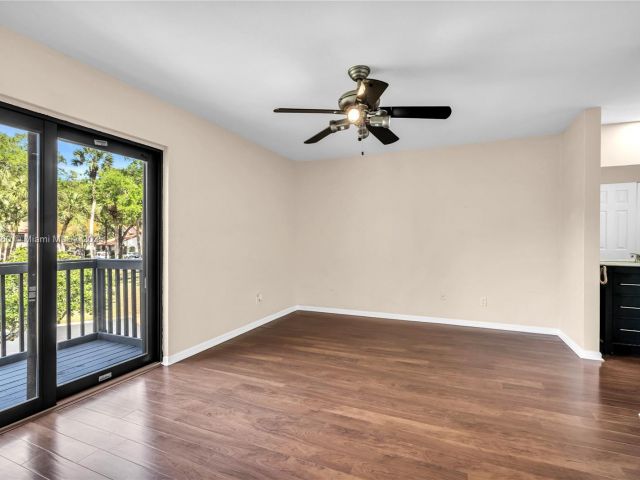 Home for sale at 5762 Fox Hollow Dr C - photo 5744276