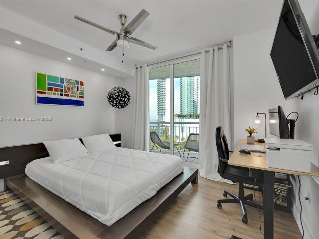 Apartment for sale  Unit #1207 - photo 5840090