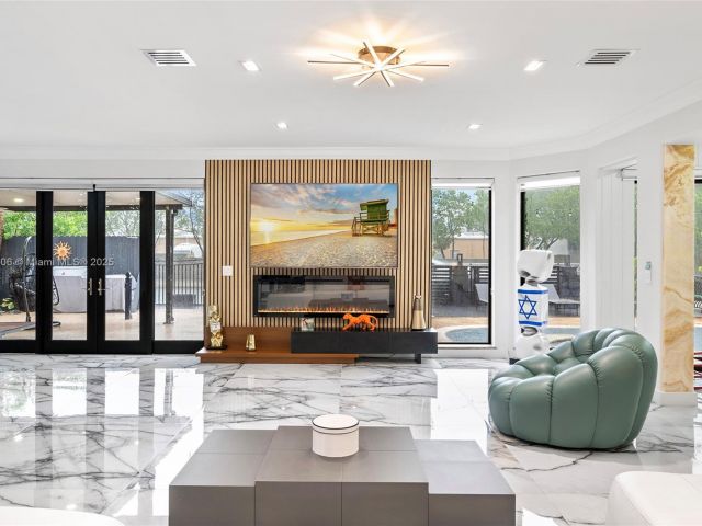 Home for sale at 3400 NE 164th St - photo 5721758