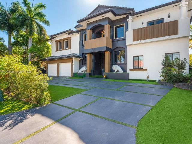 Home for sale at 3400 NE 164th St - photo 5721773