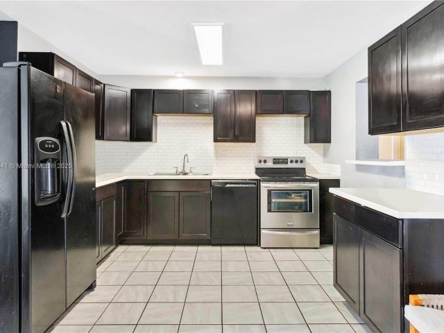 Home for sale at 14461 SW 285th St - photo 5816555