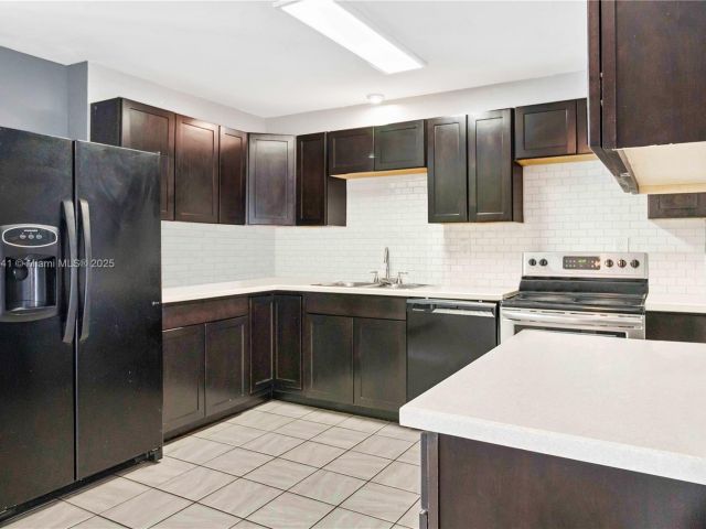 Home for sale at 14461 SW 285th St - photo 5816556