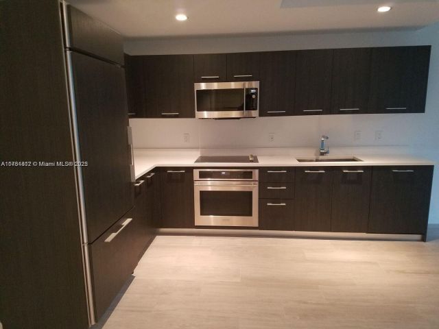 Apartment for sale  Unit #1107 - photo 5847858