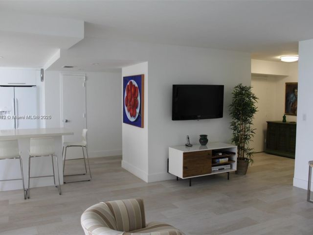 Apartment for rent  Unit #22F - photo 6914919