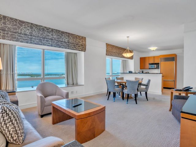 Apartment for rent  Unit #3607 - photo 5731756