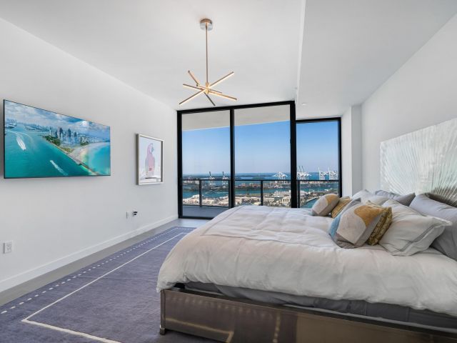 Apartment for rent  Unit #2702 - photo 6196049