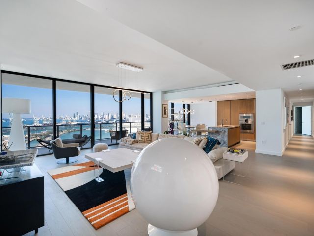 Apartment for rent  Unit #2702 - photo 6196060