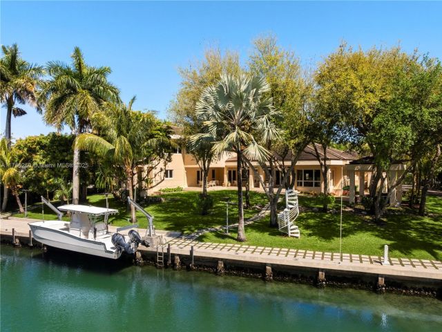 Home for sale at 665 Leucadendra Dr - photo 5808738