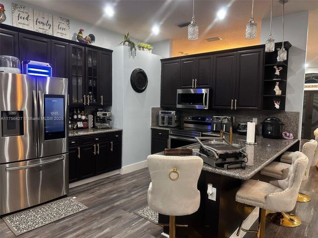 Home for sale at 2908 Augusta Dr - photo 5729520