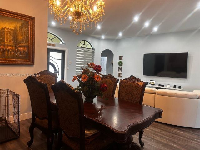 Home for sale at 2908 Augusta Dr - photo 5729530