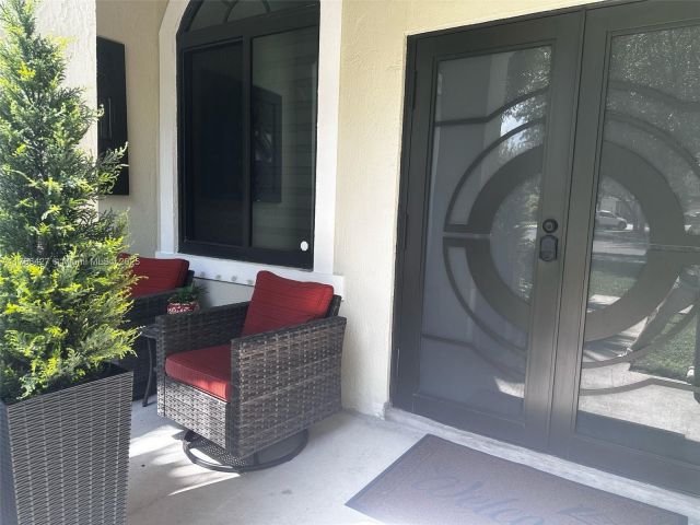 Home for sale at 2908 Augusta Dr - photo 5729536