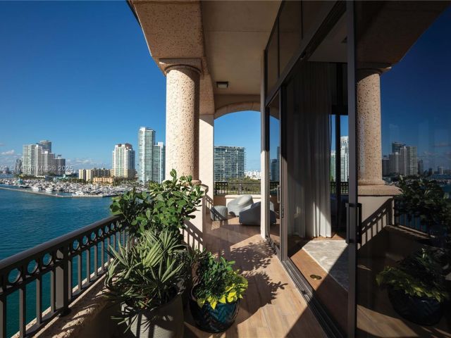 Apartment for sale  Unit #6802 - photo 5786768