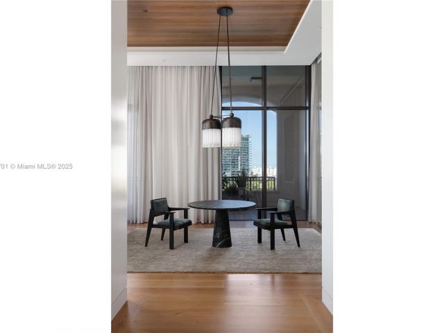 Apartment for sale  Unit #6802 - photo 5786771