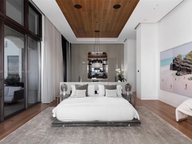 Apartment for sale  Unit #6802 - photo 5786772