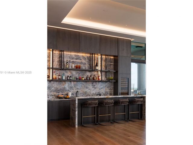 Apartment for sale  Unit #6802 - photo 5786775