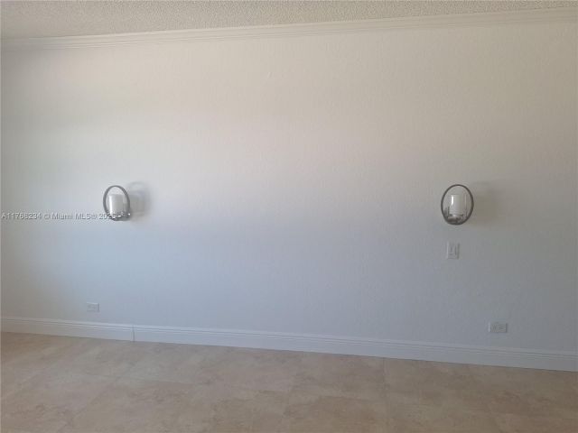 Apartment for sale  Unit #417 - photo 5772014