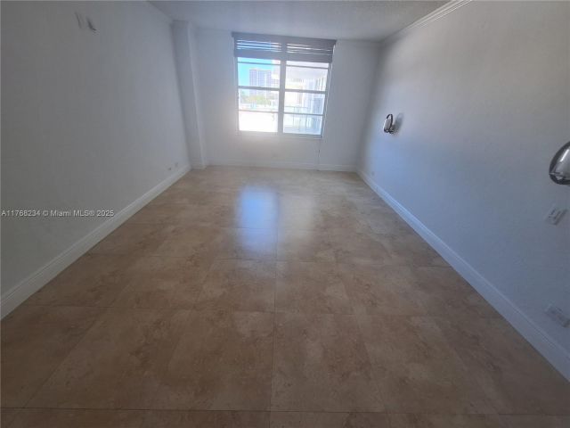 Apartment for sale  Unit #417 - photo 5772015