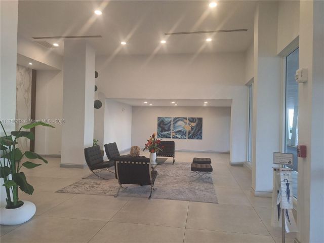 Apartment for sale  Unit #417 - photo 5772017