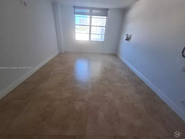 Apartment for sale  Unit #417 - photo 5772015