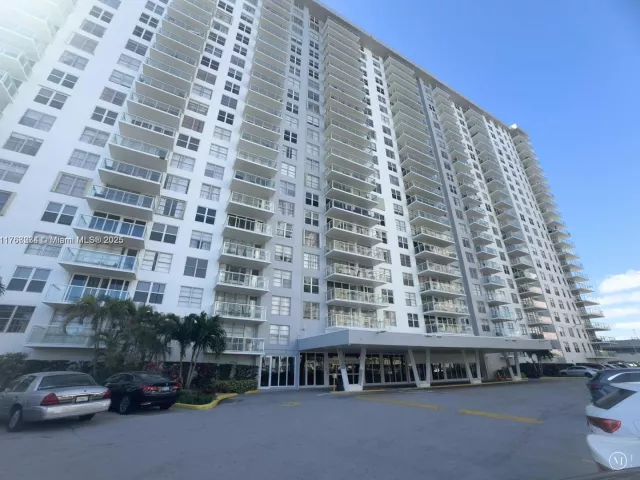 Apartment for sale  Unit #417 - photo 5772022