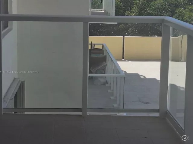 Apartment for sale  Unit #417 - photo 5772005