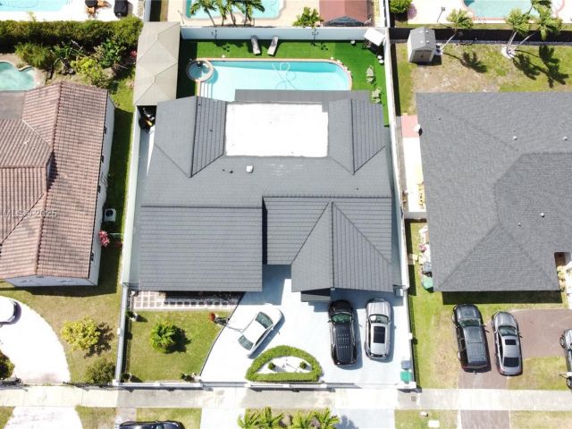 Home for sale at 30 SW 136th Ave - photo 5766632