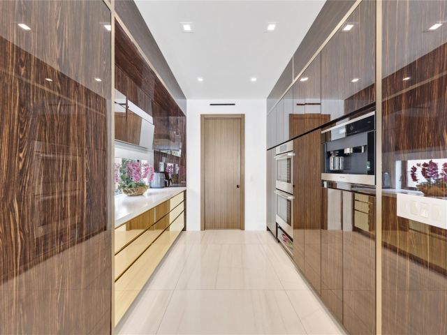 Home for sale at 509 Coconut Isle Dr - photo 5796440