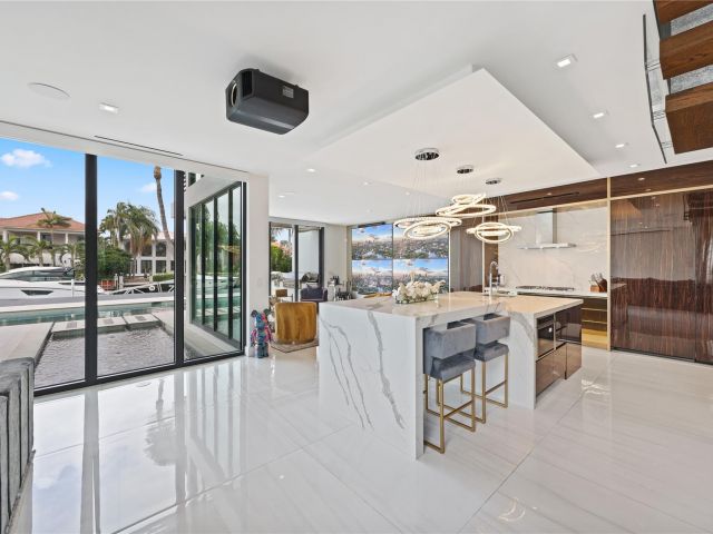 Home for sale at 509 Coconut Isle Dr - photo 5796443