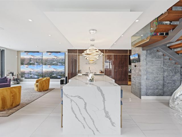 Home for sale at 509 Coconut Isle Dr - photo 5796444