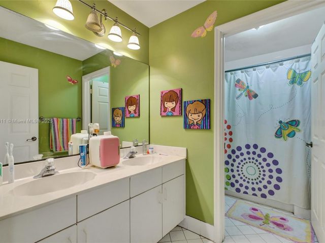 Home for sale at 10643 NW 54th St - photo 5734372