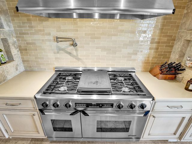 Home for sale at 35 Compass Isle - photo 5766078