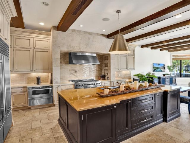 Home for sale at 35 Compass Isle - photo 5766080