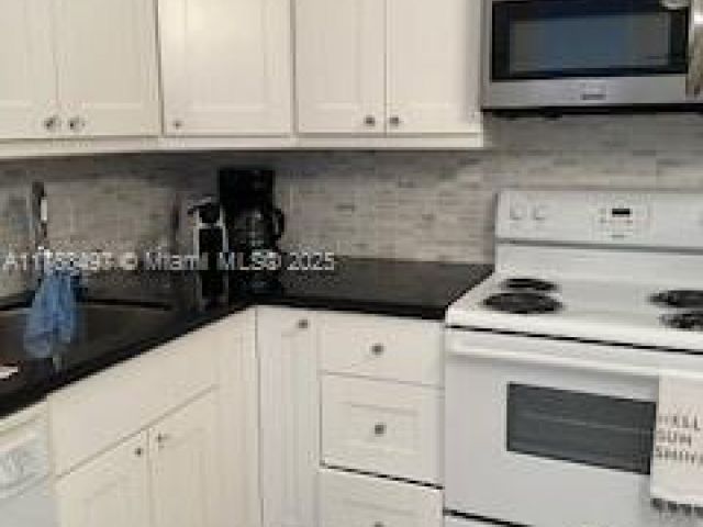 1-bedroom condo for rent in Hallandale Beach - 1985 S Ocean Dr 15D - MondialRealty