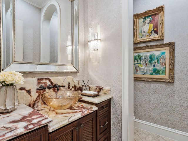 Home for sale at 1801 Thatch Palm Drive - photo 5835136